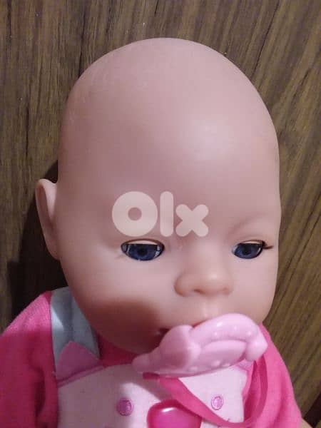 BABY BORN EMMA ZAPF Great girl toy+her own PACIFIER 42Cm DRINKS &PIN 2