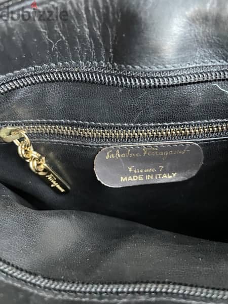 salvatore ferragamo bag 6