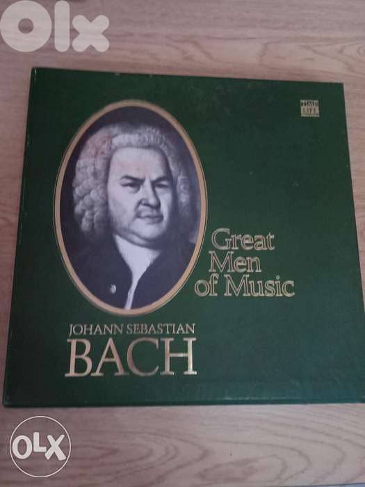 مجلدات لمجموعة إسطوانات Bach /Mozart/Bethoven 2