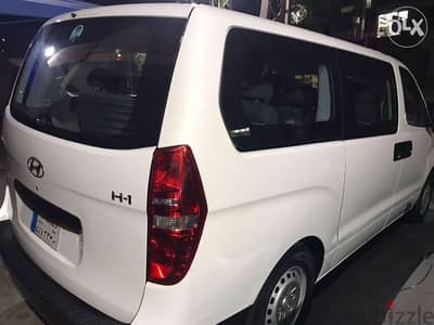 Hyundai H1 مع او بدون سائق 1