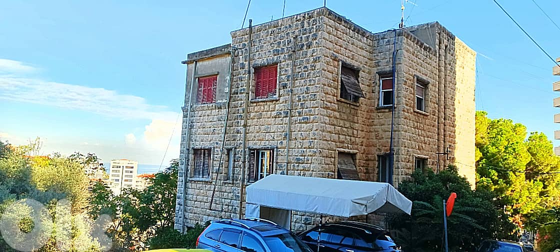 L10307-Traditional Building For Sale In Jounieh 1