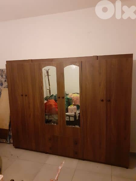 خزانة ست درف عرض 240 سم 0