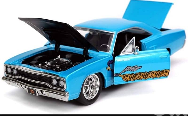 Plymouth Roadrunner (Wile,E Coyote) diecast car model 1:24 2