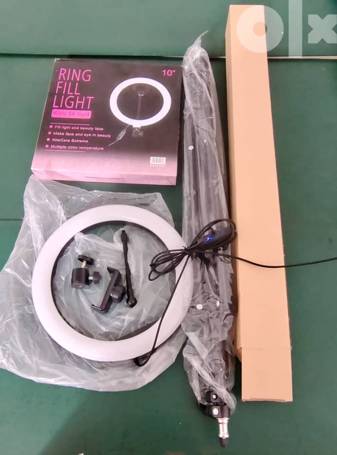 10" Ringlight Ring Fill Light 3 Colors With Tripod 12