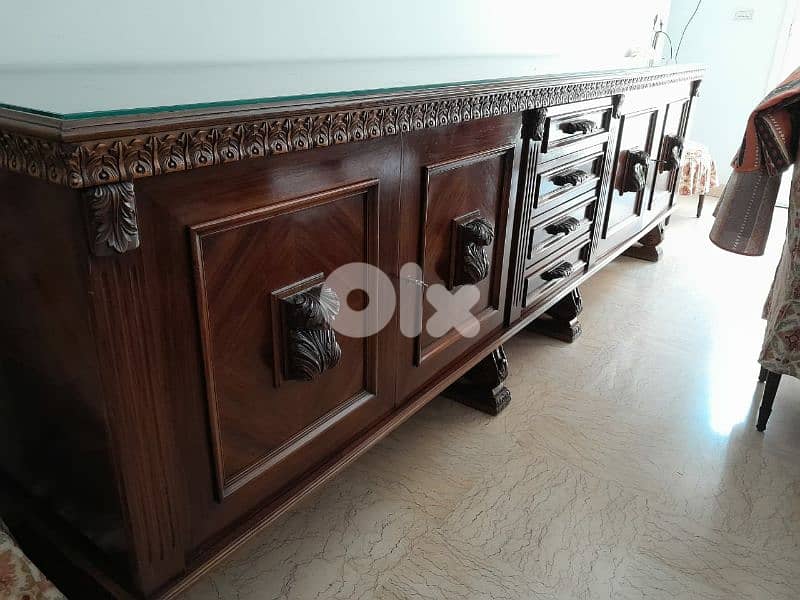 طاولة سفرة حفر 2