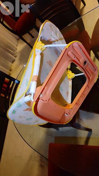 bathing chair 10$ /,كرسي للاستحمام 2