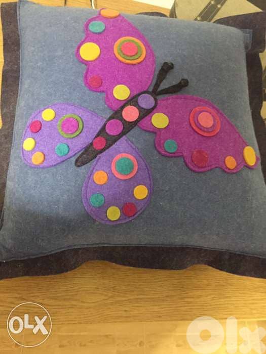 Butterfly pillow. مخدة 0