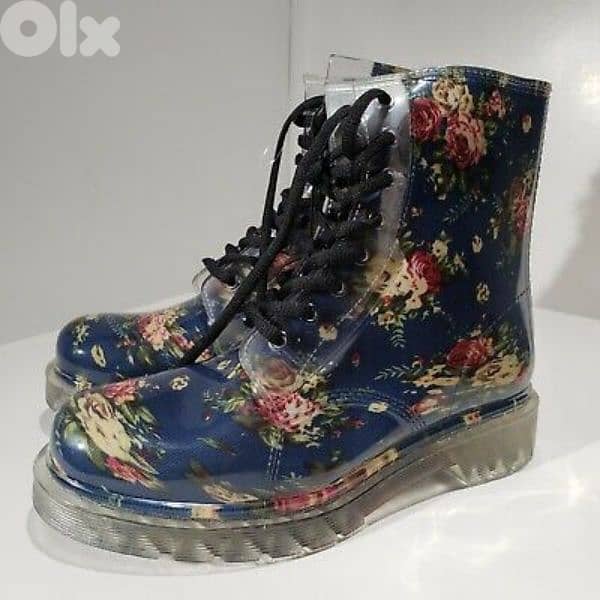 boots Dirty Laundry floral rain boots 38.39 2