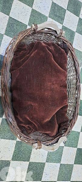 Basket with couch. could be Pet bed 3