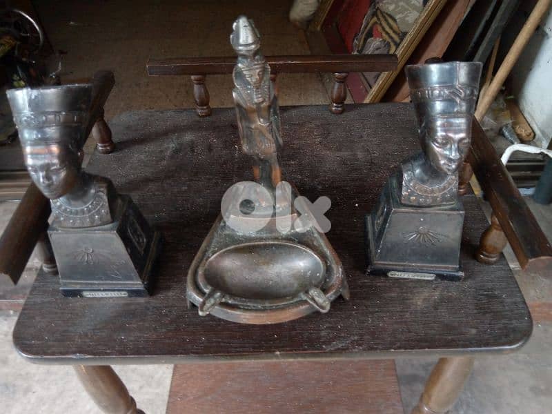 طقم تماثيل فراعنة مشكل نحاس 0