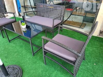 Set Resin with Cushions & Table