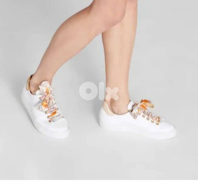 shoes white with satin ribbon 39.40 only 7