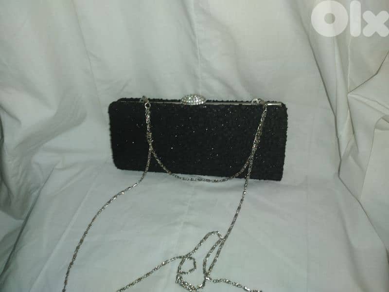 handbag clutch aswad ma3 strass 1