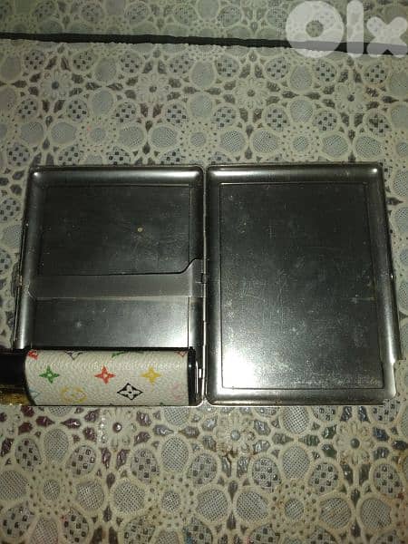 cigarettes holder case with refilebal lighter leather& stainless steel 2