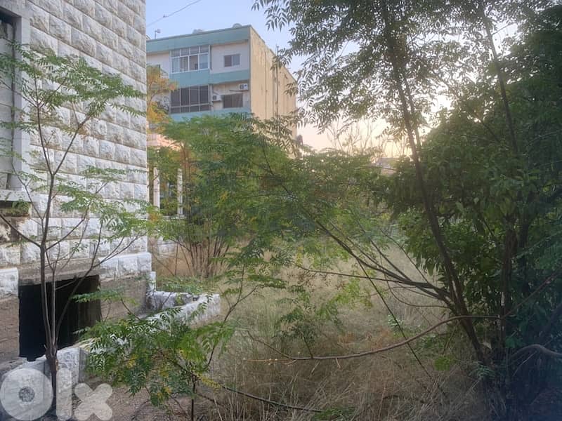 1700m land + Villa Airport road Mazraa intersection Beirut 3
