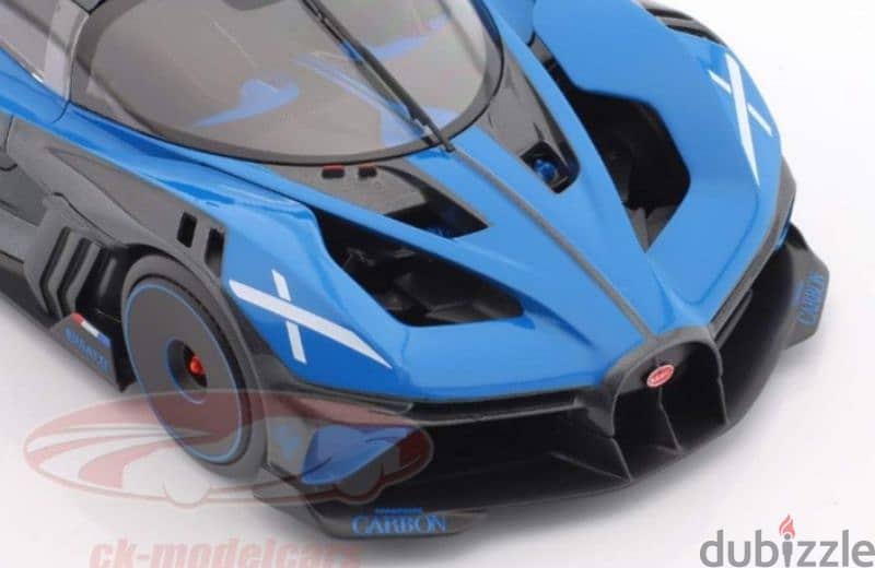Bugatti Bolide diecast car model 1:18. 9