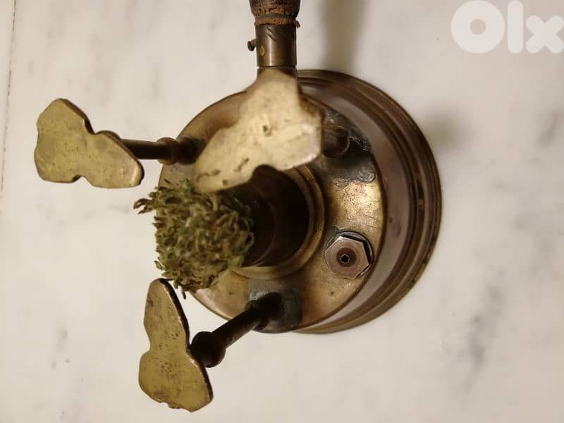 سراج قديم antique 1