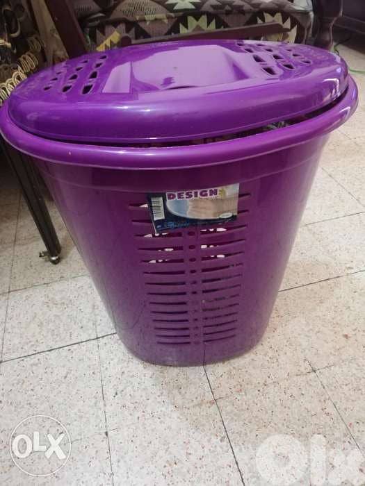 سلة لملابس الغسيل 1