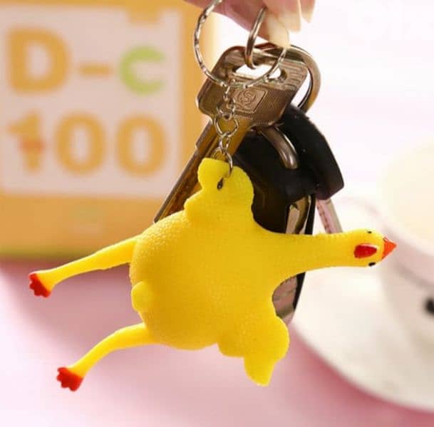 hilarious chicken keychain 1