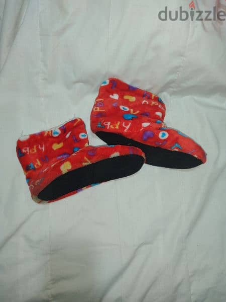 shoes pantoufle 2 colours available fits all sizes 1=5$ or 3=13$ 5