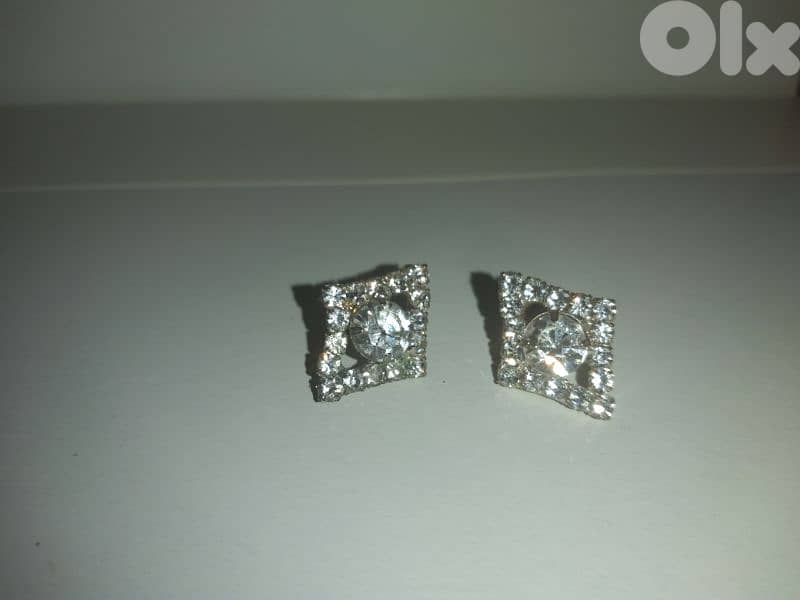 earrings diamand shape cz  1=5$ or 3=13$ 2