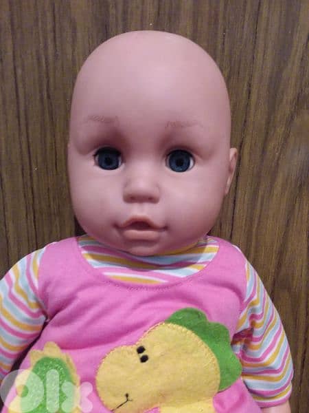 BABY LOTUS big stuffed barely used toy has leger body &strong parts=16 1