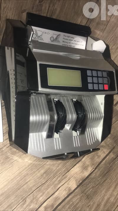 Cash Counter and Detector