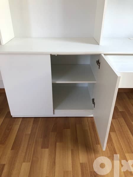 bedroom wall unit with two desks 2