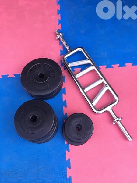 plates and axes in very good price we have also all sports equipment 1