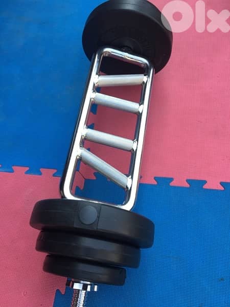 plates and axes in very good price we have also all sports equipment 2