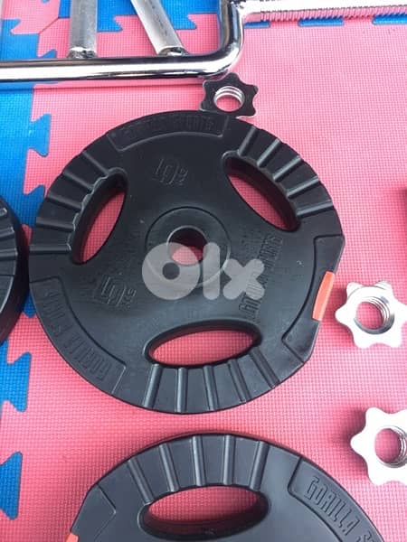 plates and axes in very good price we have also all sports equipment 5