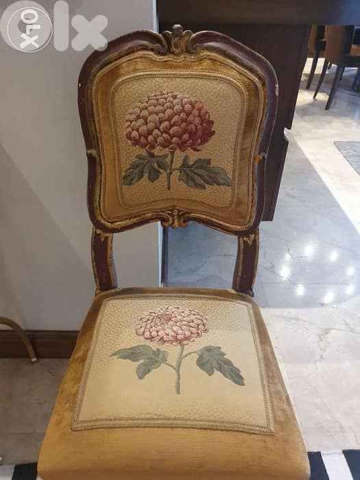 Exquisite french Antique chairs كراسي انتيك 2