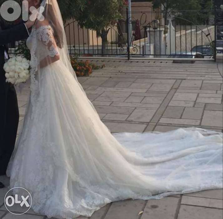 Wedding dress pronovias+ tar7a 2