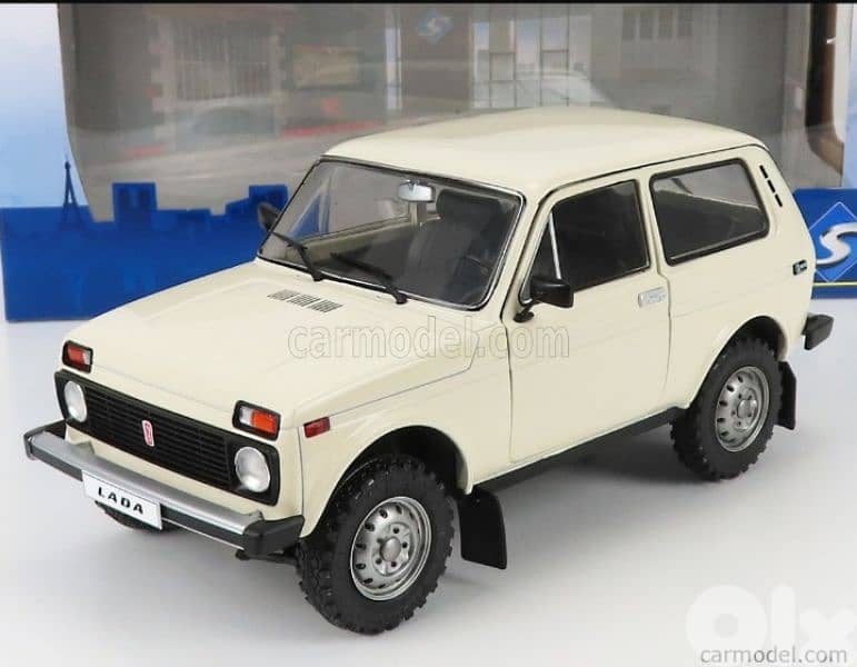 Lada Niva ('80) diecast car model 1;18. 0