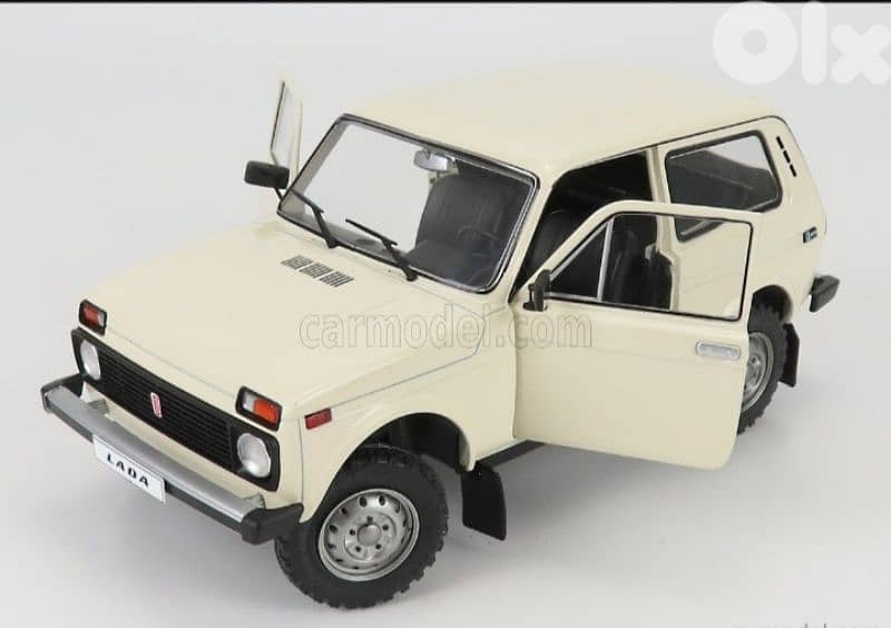 Lada Niva ('80) diecast car model 1;18. 5