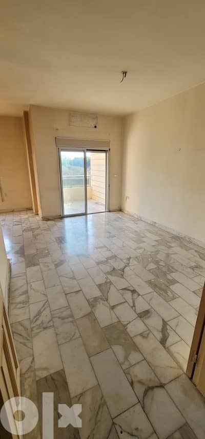 2 bedrooms apartment + mountain view for sale in Sabtieh / Parking lot 1