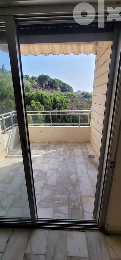 2 bedrooms apartment + mountain view for sale in Sabtieh / Parking lot 12