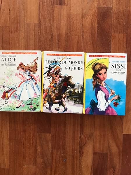 Books in French “edition ideal” 0