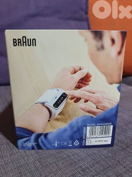 (80$)Braun iCheck 7 wrist blood pressure monitor new 0