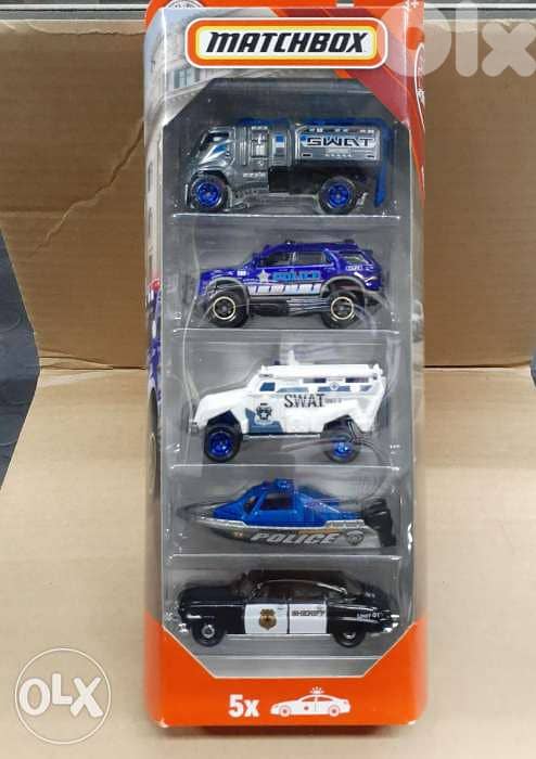 Matchbox diecast car model 1:64. 0
