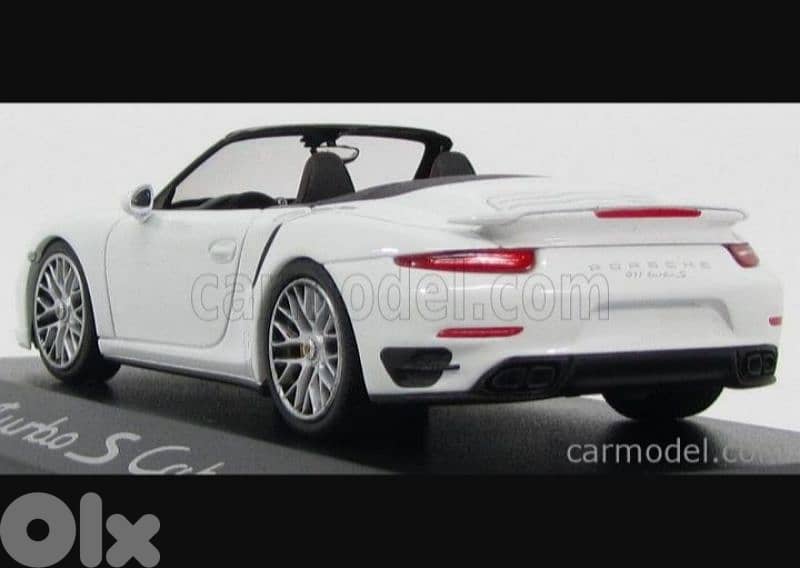 Porsche Turbo S Cabriolet diecast car model 1;43. 2