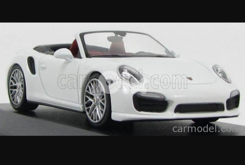 Porsche Turbo S Cabriolet diecast car model 1;43. 3