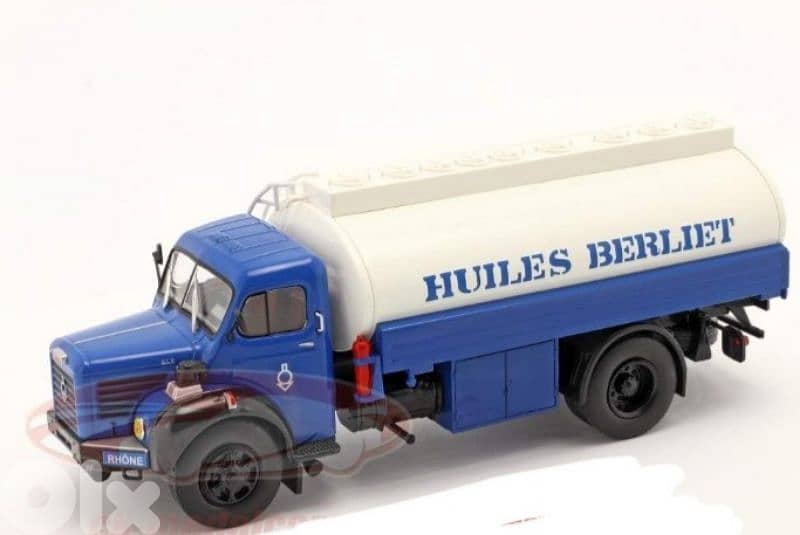 Berliet M2 Tank Truck (1960) diecast car model 1;43. 0