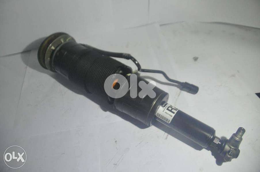Mercedes Benz amg W221 S63 shock absorber 2