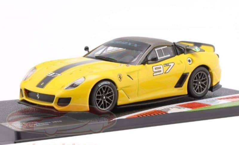 Ferrari 599XX (2010) diecast car model 1;43. 1