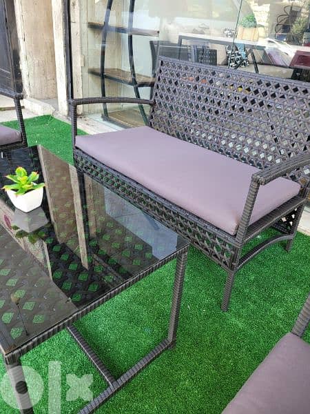 Set Resin with Competitive Price & Quality 1