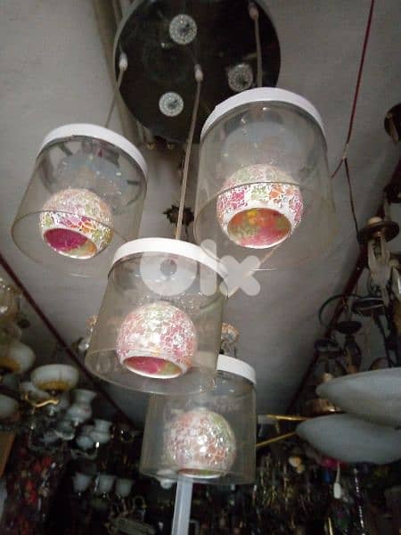 ثرية 4 لمبات زجاج روعة 0