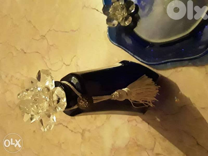 annabella's murano crystal plate and bottle 1