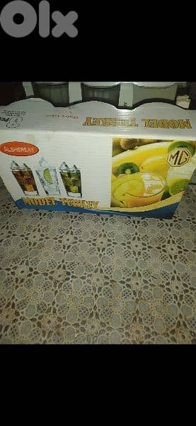 glasses blue only 6 pieces left crystal 1