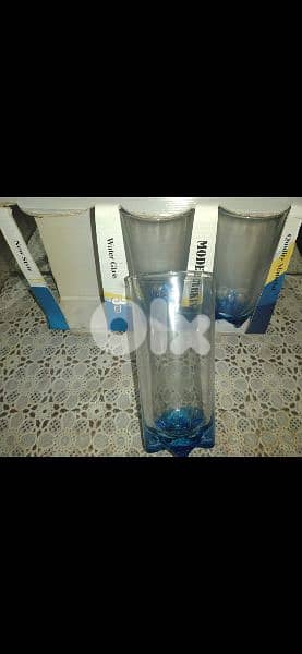 glasses blue only 6 pieces left crystal 3